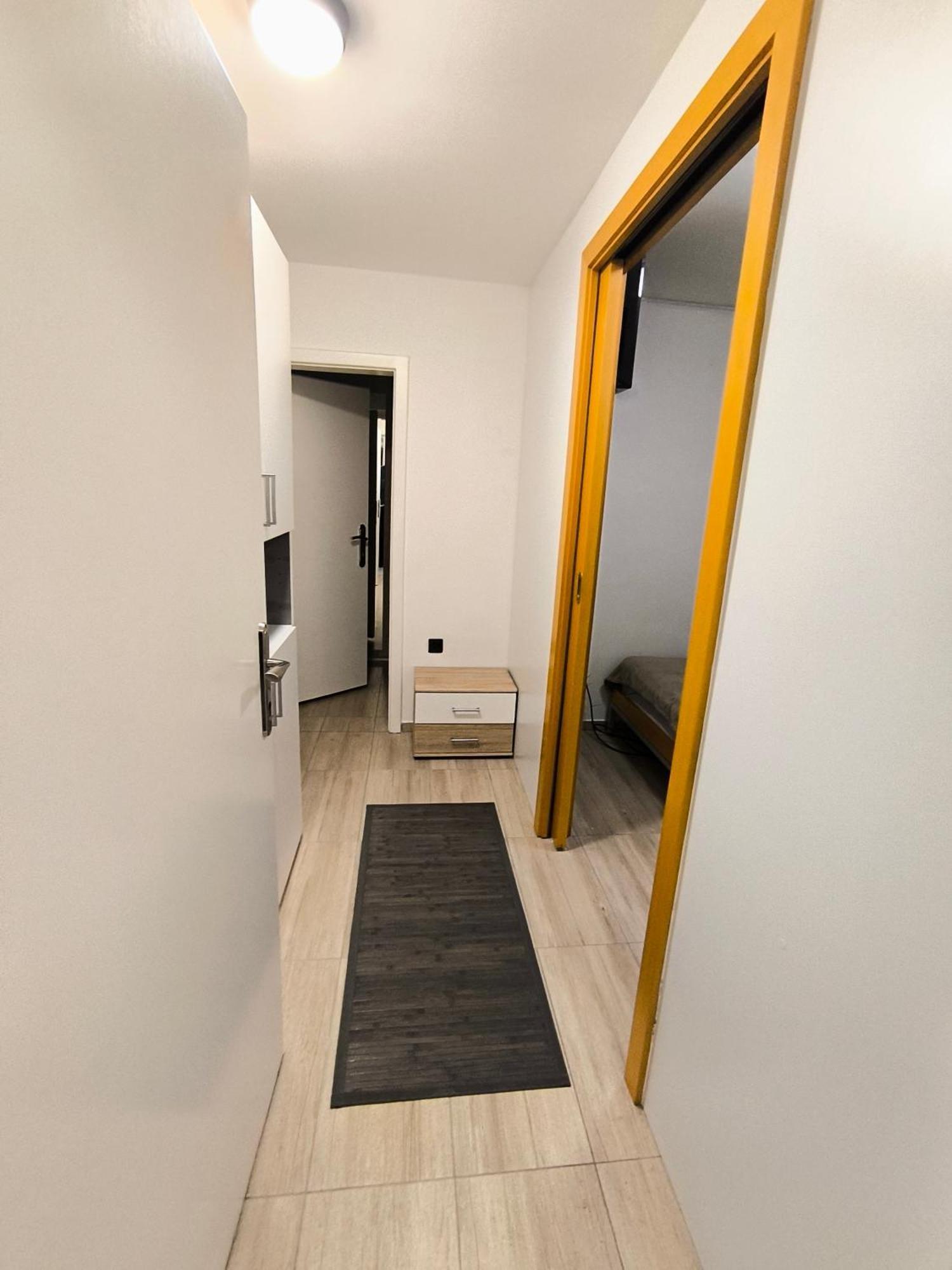 Jo-Ma Apartma - Safe Parking Ljubljana Exterior photo